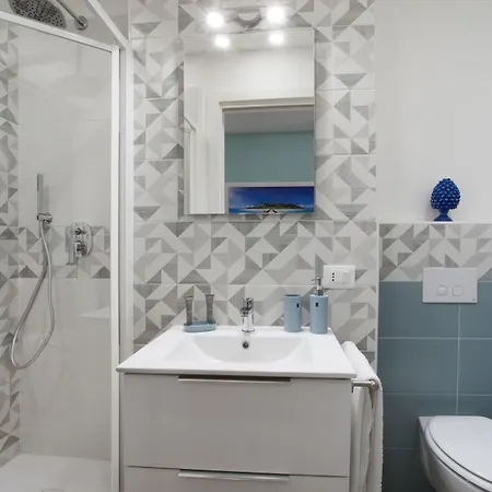 Lovely In Center Of *